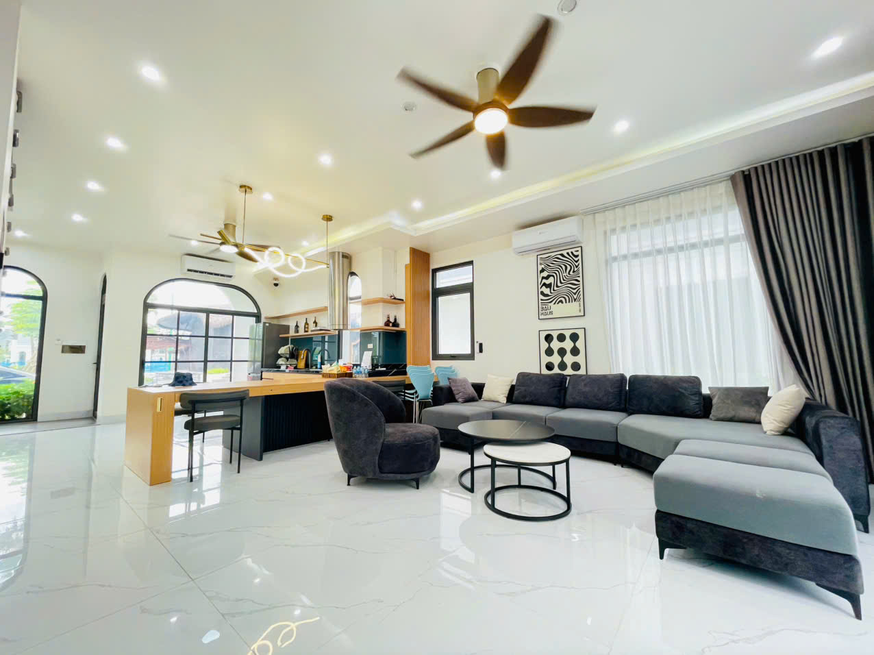 Khách sạn Phương Đông Vân Đồn