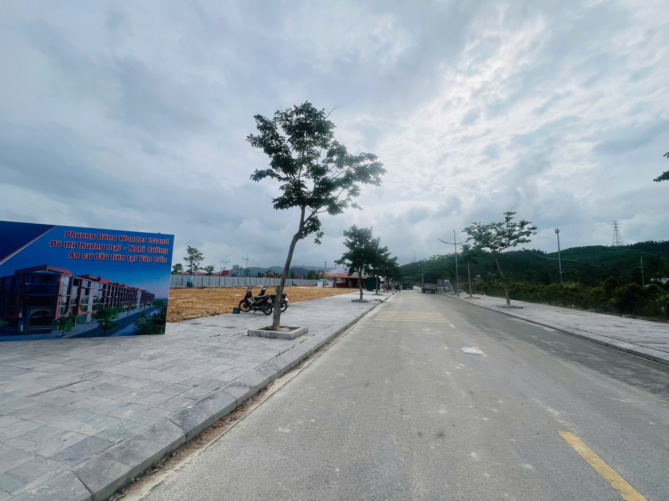 Khởi công xây dựng shophouse trục 58m Phương Đông Vân Đồn