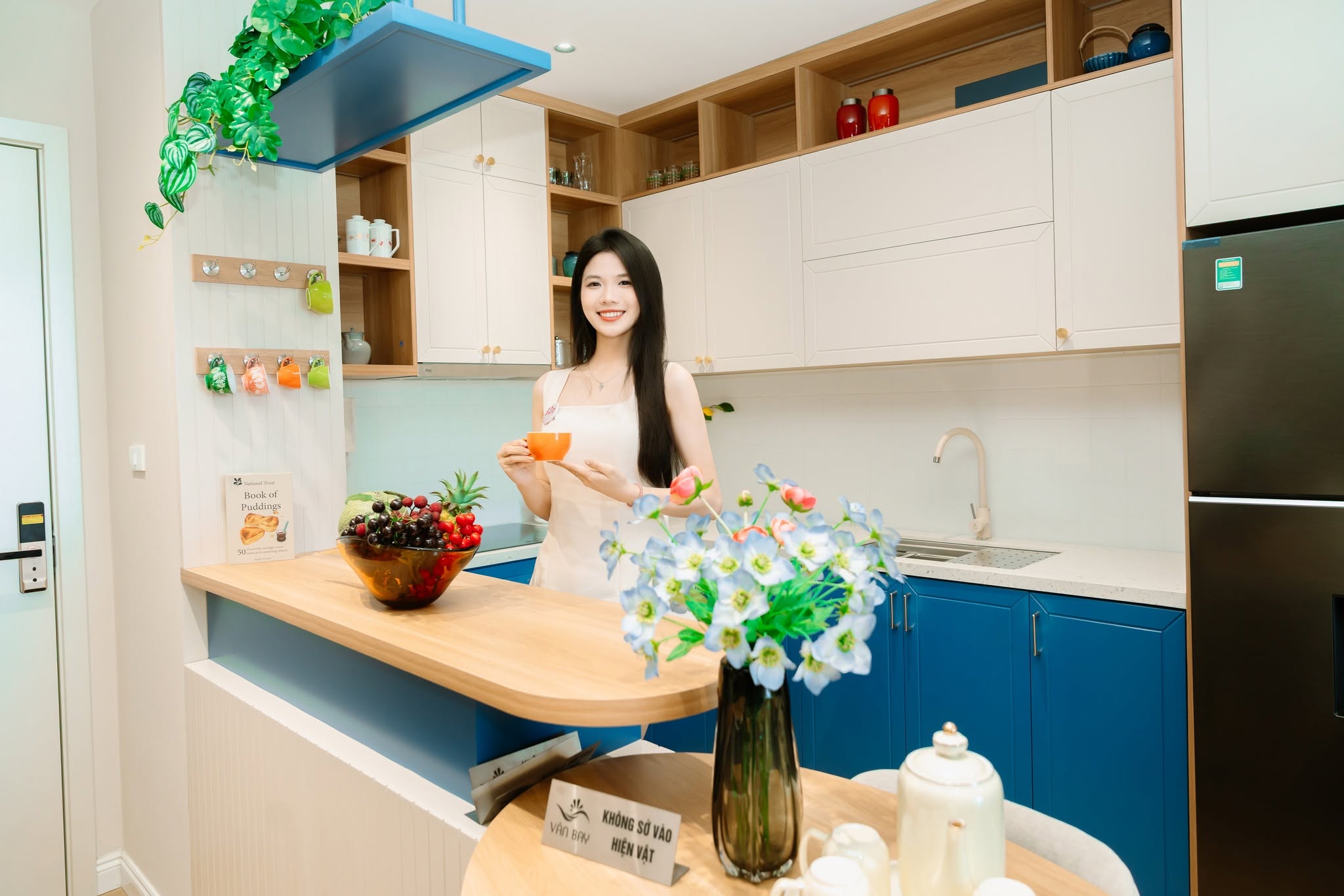 Hình ảnh các hoa hậu chụp tại căn hộ mẫu Vân Bay Vân Đồn